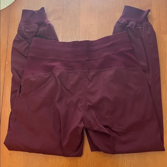 Lululemon Dance Studio Maroon Joggers 8 - Picture 10 of 14